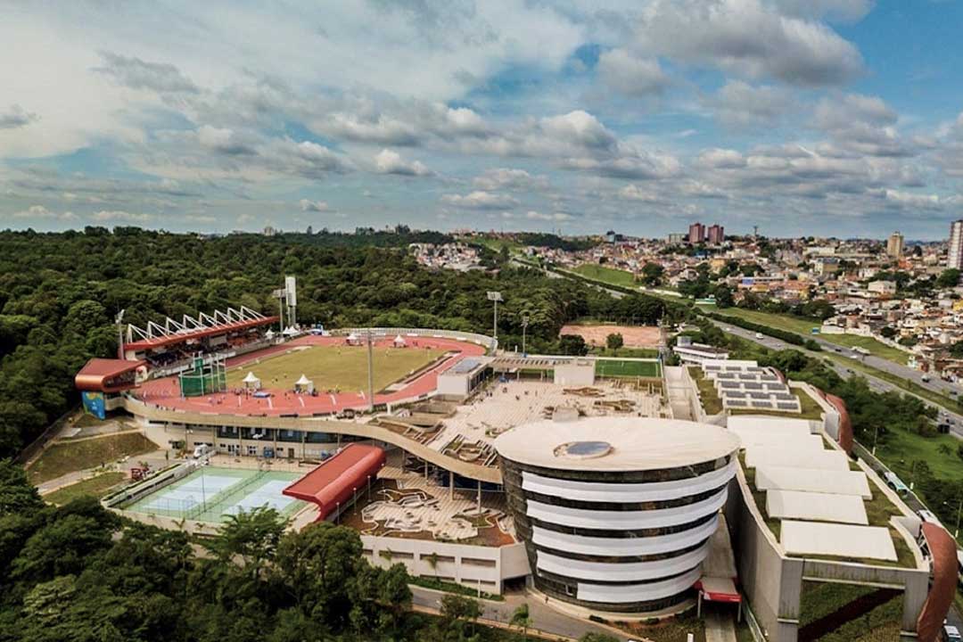 Obras em projetos infraestrutura